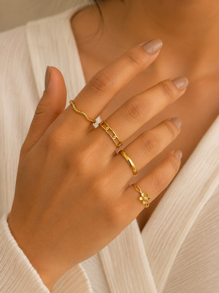 Sleek Finger Rings
