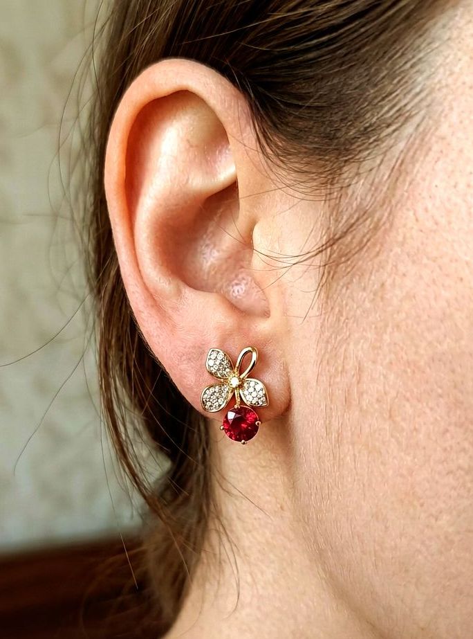 Blooming Diamond Stud Earrings