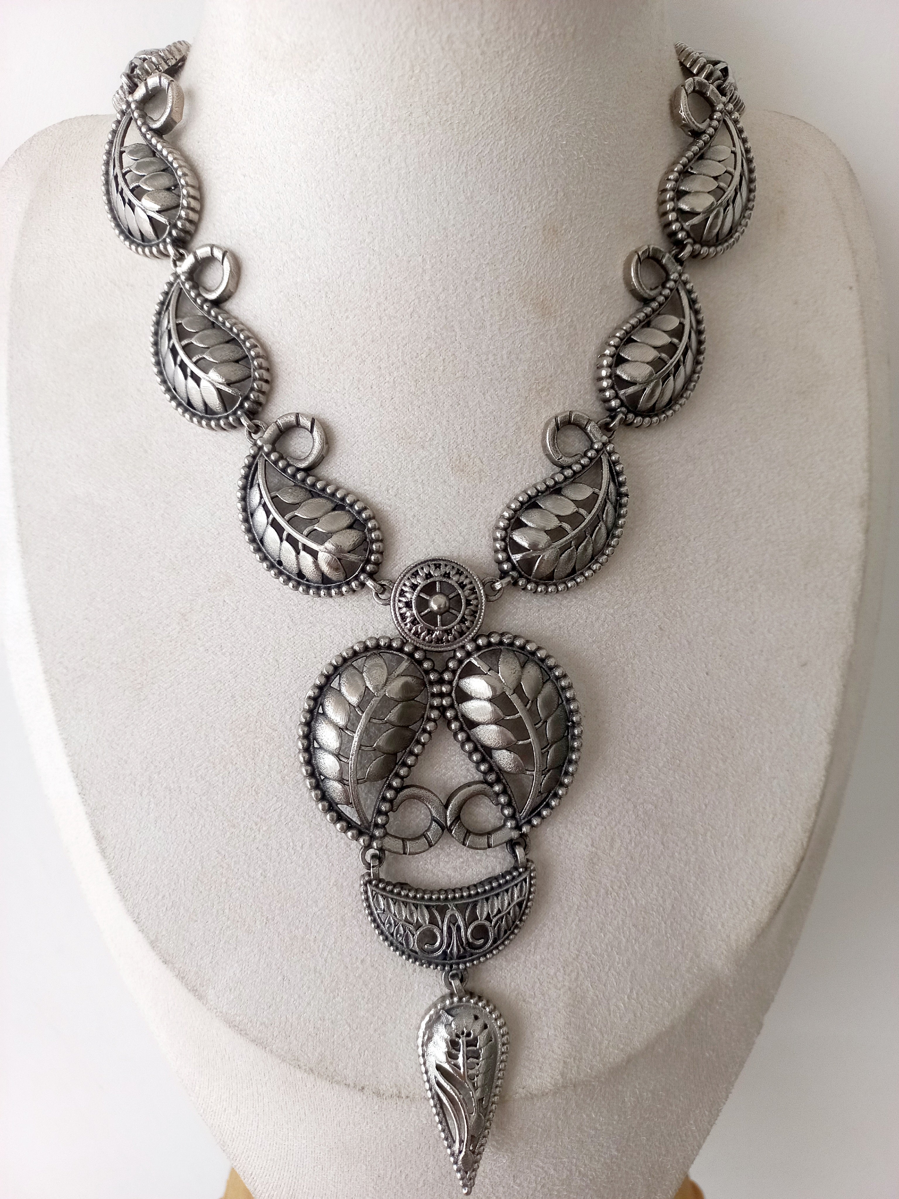 Oxidized Silver Leaf Jewelry Set
