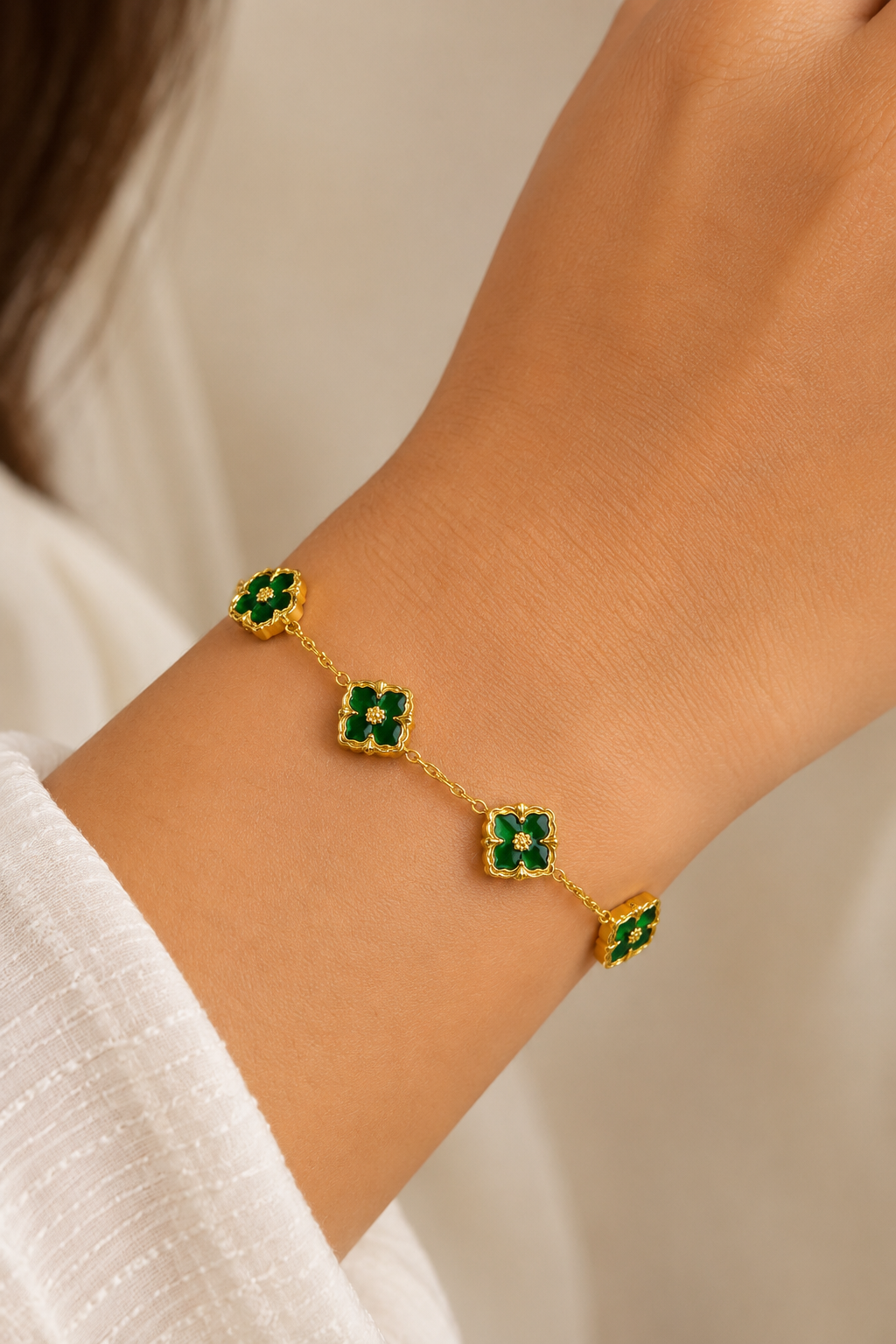 Emerald Green Clover Gold Bracelet