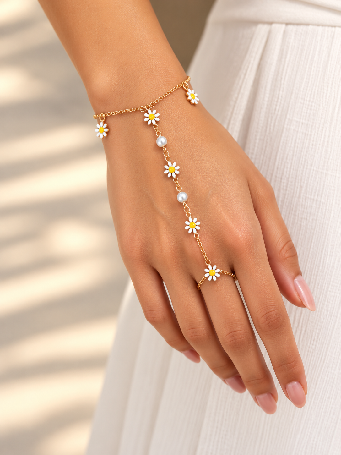 Delicate Daisy and Pearl Hand Chain
