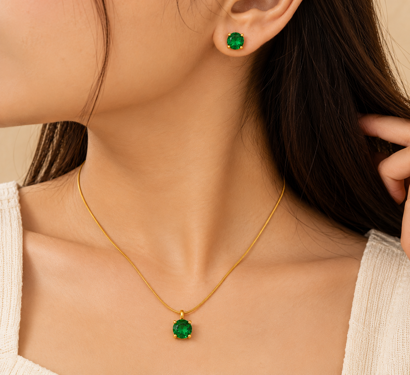 Emerald Gold Pendent with Earring Set