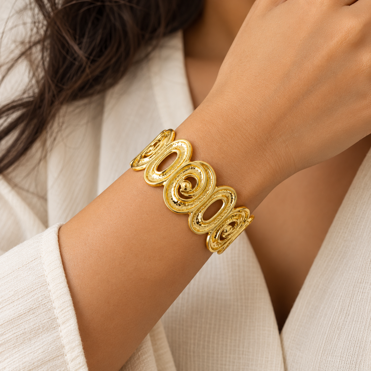 Golden Spiral HandCuff
