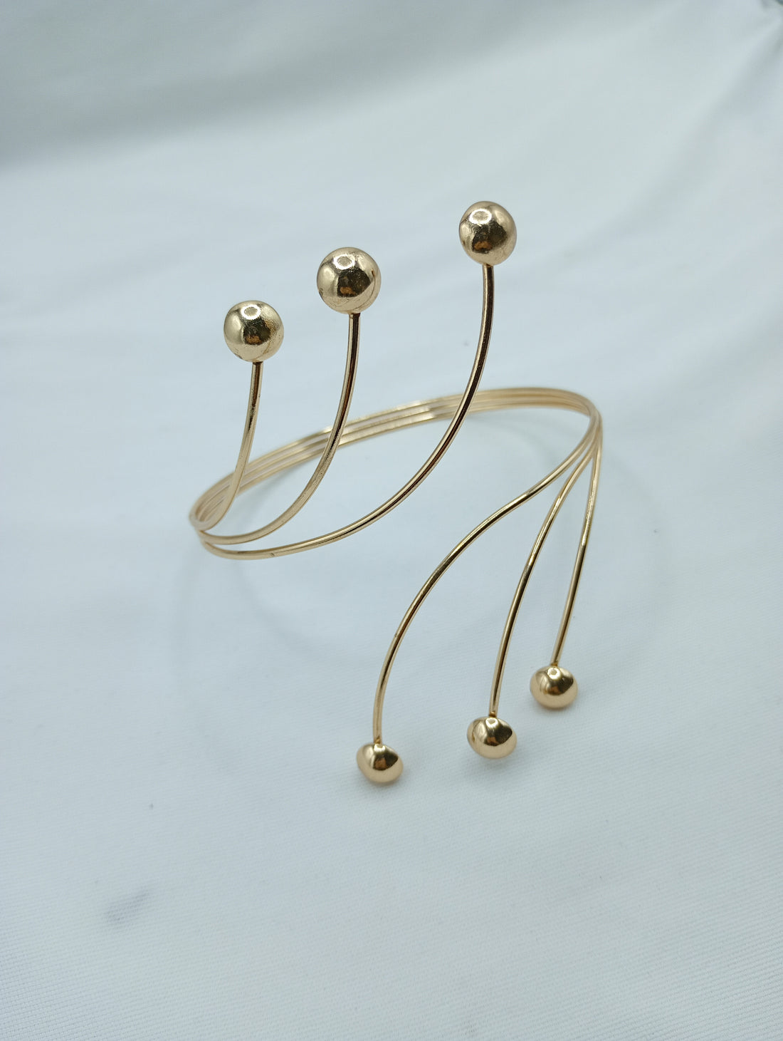 Golden Multi-Stem Beaded Arm Cuff