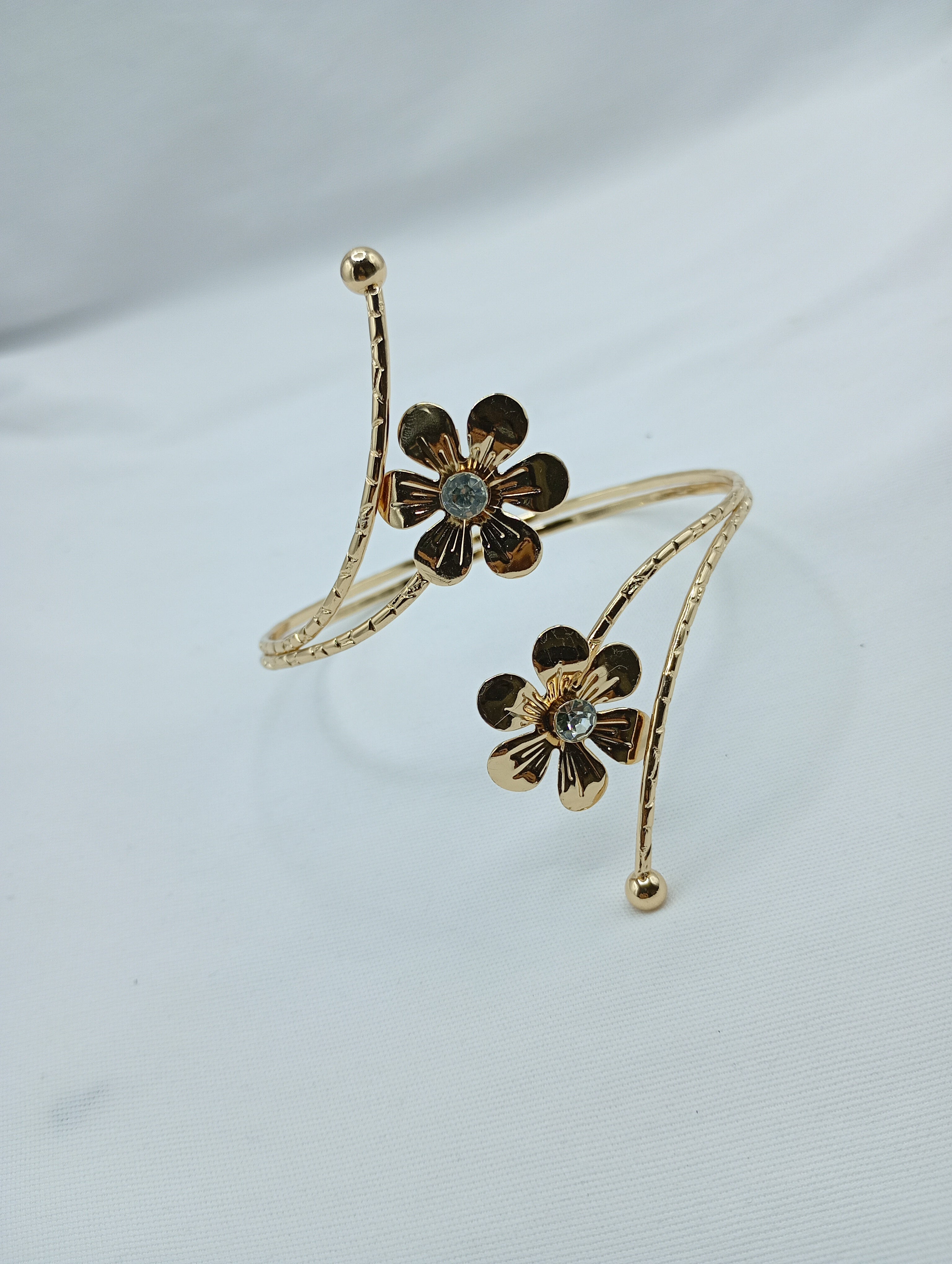 Golden Floral Bypass Arm Cuff