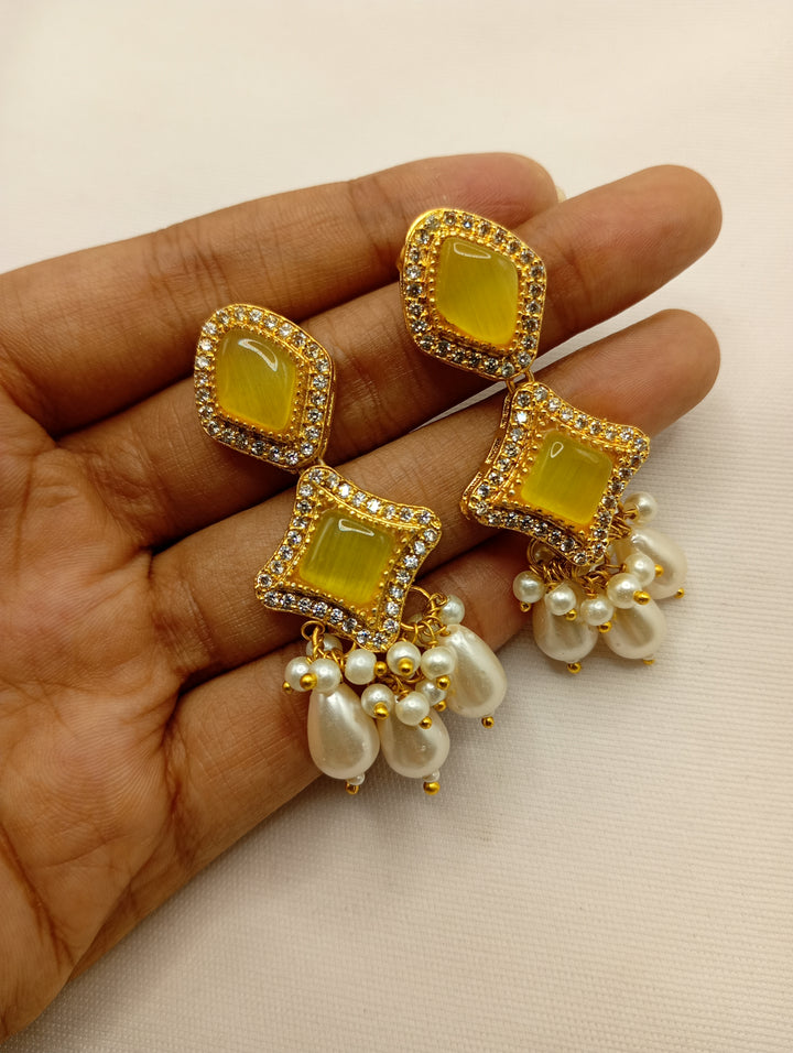 Yellow Stone Pearl Choker Set